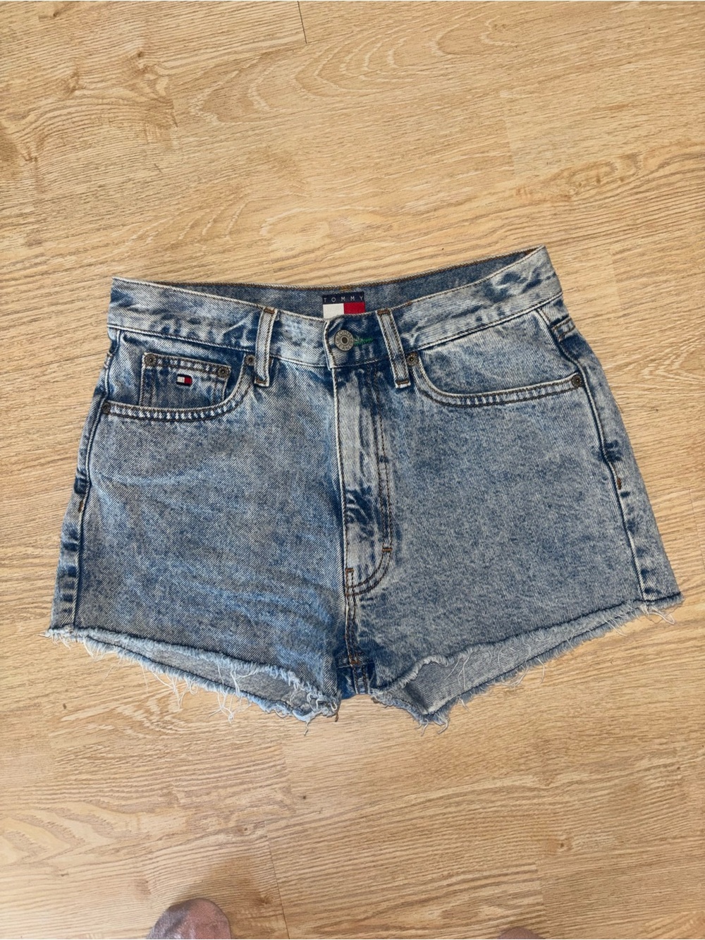 Shorts - Picture 4 of 7